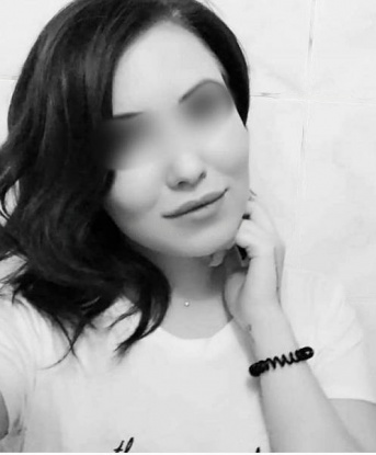 Живу в Москве. Мои нежные прикосновения не оставят тебя равнодушным. У меня есть массажные техники и фирменные программы, которые приведут тебя к полному расслаблению и эйфории. Предлагаю не только классический секс, но и интимные утехи, которые разбудят твои самые сокровенные фантазии. Фото в моем профиле лучше всего говорят о моей красоте, но мой опыт и талант в постели достойны особого внимания. Отвлекись от забот и держись за край реальности, потому что встреча со мной будет оставаться в твоей памяти навсегда. Жду тебя в своих объятиях! 💋 Рита